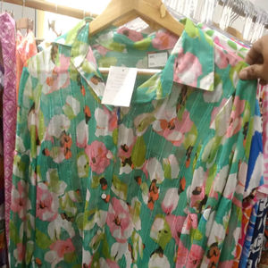 Summer Casual Tops for Office Outings Floral Print <b>Chiffon</b> Blouse Pink <b>White</b> Flowers Long Sleeve Button Shirt Green Base Front - Product Image 1