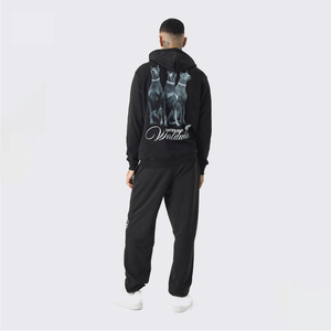 Ensemble de survêtement unisexe noir d'hiver 2025, élégant, XXL/XL, surdimensionné, confortable, 100% coton, avec poche kangourou, sweat-shirt à capuche et pantalon de jogging imprimé - Product Image 1