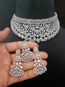 ชุดเครื่องประดับคริสตัลเทียมสำหรับงานแต่งงานสำหรับเจ้าสาวชุดเครื่องประดับเพชรเทียมแบบปากีสถานหลากสีสำหรับผู้หญิงทรงลูกบาศก์เซอร์โคเนีย - Product Image 3