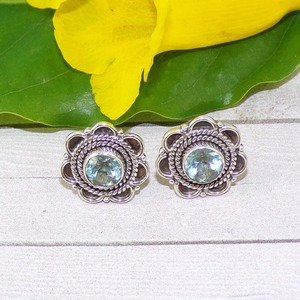 Boucles d'oreilles pendantes tendance pour femmes en argent sterling 925 massif plaqué or avec pierre précieuse topaze bleue pour cadeau de mariage - Product Image 4
