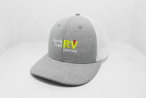 Ropa de calle deportiva de moda Gorra de camionero de malla blanca cómoda Diseño ajustable Color Hecho Vietnam Rendimiento de moda - Product Image 2
