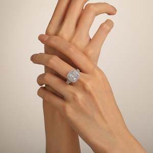 Bague de fiançailles Jeulia Double Halo avec zircon carré taille coussin - Product Image 4
