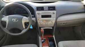 Asientos de Cuero para Camry LE 2011 con Volante a la Izquierda y Cámara Trasera en Venta - Product Image 6