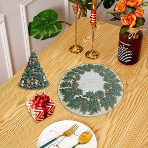 <b>Top</b> Quality Unique <b>Christmas</b> <b>Tree</b> Design Handmade Glass Beaded <b>Table</b> Placemat at Wholesale Price Embroidered - Product Image 4