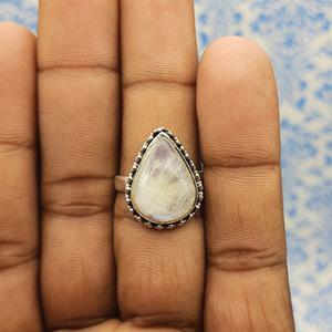 Forme de larme authentique arc-en-ciel pierre de lune bague bohème pierre naturelle en argent Sterling 925 anneaux artisanaux - Product Image 6