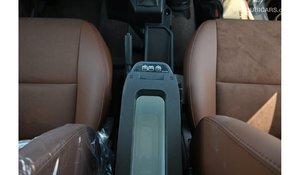 2024 Toyota Landcruiser ฮาร์ดท็อปดีลักซ์2.8L ดีเซล5ที่นั่งอัตโนมัติยูโร5เกวียนใช้ hardtop ซ้ายขวารถ - Product Image 5