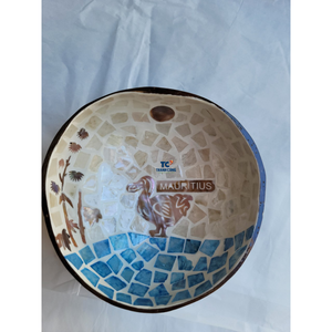 Bol en noix de coco naturel gravé à la main bol en coquille de noix de coco sculpté unique avec un design créatif pour la nourriture - Product Image 6