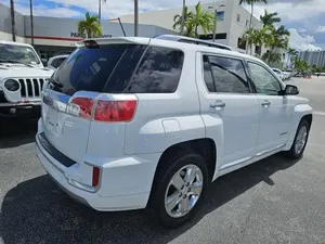 GMC Terrain Denali 2017 - Product Image 3