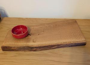 Planche à servir en chêne massif avec bol intégré, planche à servir et à découper en bois dur naturel, sans danger pour les aliments, pour les collations et l'utilisation en cuisine - Product Image 3