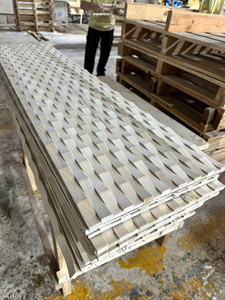 แผ่นไม้เนื้อแข็งแบบยืดหยุ่น แผ่นไม้ระแนงแบบม้วน แผ่นผนังตกแต่ง 3 มิติ สำหรับประตูตู้ ตกแต่งผนังภายในบ้าน - Product Image 5