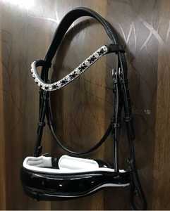 Bridon de dressage INFINITY PATENT avec rembourrage blanc, taille COB, en solde - Product Image 3