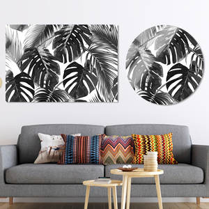 Impression sur toile de feuilles de palmier tropicales en noir et blanc - Option verre trempé, verre circulaire - Product Image 1