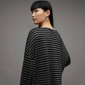 เสื้อยืดผู้หญิงผ้าฝ้าย100% ยืดได้เสื้อยืดผู้หญิงลายพิมพ์สีทึบลำลองสไตล์ดีไซน์ล่าสุด - Product Image 5