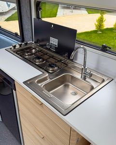 รถบ้านเคลื่อนที่แบบออฟโรด 4x4 ราคาประหยัด สำหรับการตั้งแคมป์ ผจญภัยกลางแจ้ง ใช้กับรถกระบะ รถบ้านเคลื่อนที่ RV แคมป์เปอร์ - Product Image 3