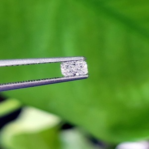 0.4 Carat Radiant Cut Lab Grown Diamonds Excellents 5.5x3.5mm Diamants Naturels pour Bagues de Fiançailles Fabrication de Bijoux Certifié GIA - Product Image 1
