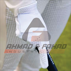 Gants de golf d'hiver en peau de mouton imperméables avec logo personnalisé de nouvelle conception vierge d'impression par sublimation en gros - Product Image 1