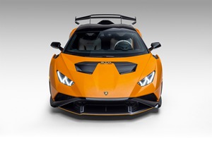 Lamborghini Huracan STO 2023 légèrement utilisée, en excellent état - Product Image 3