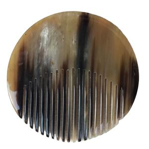 Peine de cuerno de último diseño de tamaño personalizado de alta calidad y bajo costo para uso en el hogar o salón de color natural - Product Image 1