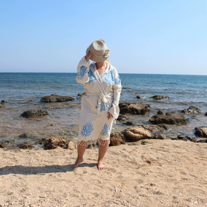 Albornoz de algodón de secado rápido Autantic Lux para mujer, bata colorida de manga larga, capucha suave y cómoda inspirada en el uso diario - Product Image 1