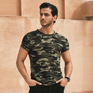 Camiseta de Sublimación Moderna, Fabricación OEM, Marca Privada, Ropa Urbana Elegante, Tejido de Punto Suave, Secado Rápido, Cómoda, Informal - Product Image 1