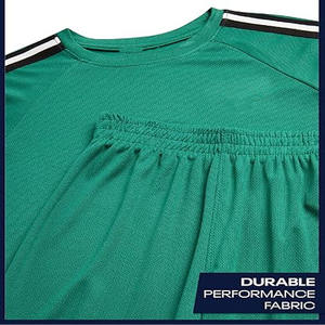 Traje de entrenamiento juvenil de uniforme de fútbol impreso personalizado para niños incluye pantalones cortos de camiseta de fútbol tecnología de corte automatizado - Product Image 4