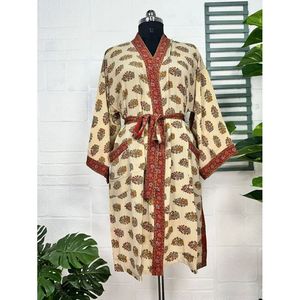 Kimono Vintage de Crepé de Seda, Ligero y Lujoso, Bata Suave y Cómoda, Regalo Perfecto para Mujer, para Usar por la Noche, Tejido para Primavera - Product Image 1