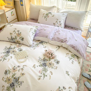 Ensemble <span class=keywords><strong>de</strong></span> quatre pièces en coton avec design avec logo personnalisé OEM Drap <span class=keywords><strong>de</strong></span> lit et housses <span class=keywords><strong>de</strong></span> <span class=keywords><strong>couette</strong></span> haut <span class=keywords><strong>de</strong></span> gamme 1.5 coton Ensemble <span class=keywords><strong>de</strong></span> literie pour dormir nu - Product Image 2