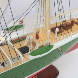Maquette de voilier en bois RICKMER RICKMERS | Cadeau nautique fait main pour Noël, anniversaire et vacances - Product Image 4