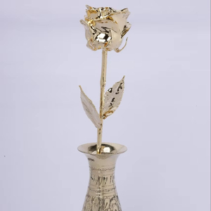 Jarrón de metal dorado de calidad premium para eventos y regalos de Halloween - Product Image 1