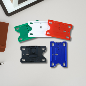 Porte-badge d'identification rigide en plastique rotatif horizontal/vertical pour une seule carte, idéal pour les professionnels - Product Image 2