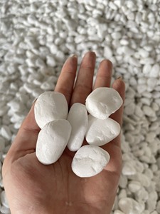 หินกรวดธรรมชาติแบบเกล็ดหิมะสีขาวแบบทันสมัยสำหรับใช้งานในสวน - Product Image 3
