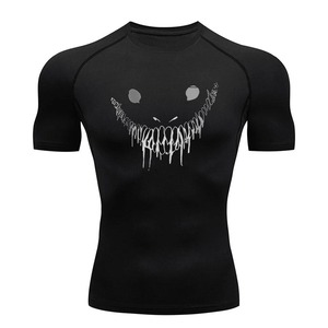 เสื้อแรชการ์ดซับลิเมตสำหรับเล่นเซิร์ฟว่ายน้ำและยิมแขนสั้น - Product Image 5