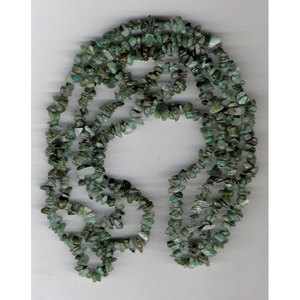 Perles de 36'' en émeraude naturelle taillée, pierres précieuses vertes polies avec diamant et pierres de laboratoire taillées en forme de coussin carré à facettes - Product Image 1
