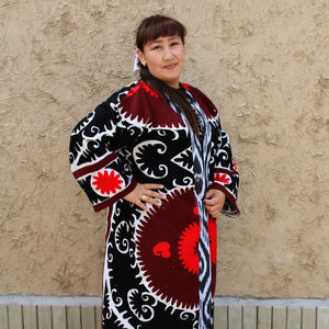 Chaqueta larga Bohemia elegante con borde libre Suzani, Kimonos largos Suzani bordados, chaqueta para mujer, chaqueta bordada hecha a mano Floral, estilo popular - Product Image 1