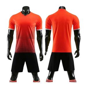 Ensemble d'uniformes de football de haute qualité avec logo personnalisé, respirant et taille adulte, service OEM, maillot de football français élégant pour l'entraînement. - Product Image 5