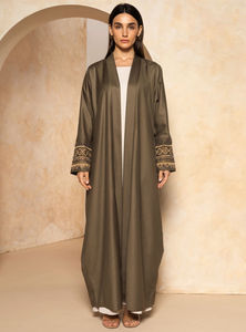 ชุดอาบายะห์ผ้าไหมสีน้ำตาลปักลายหรูหรา ป้องกันรอยยับ ทำมือ สไตล์ตุรกี แบบดั้งเดิมสำหรับชาวมุสลิม รับสั่งตัดตามแบบ - Product Image 6