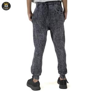 Pantalones de hombre transpirables de secado rápido con lavado ácido y sudor con logotipo personalizado - Product Image 4