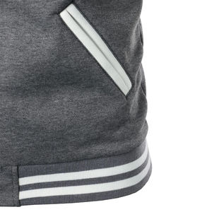 เสื้อแจ็กเก็ตหนังปักลาย Chenille สำหรับผู้ชายเสื้อแจ็กเก็ตแนววินเทจคลาสสิกแขนเสื้อมีตัวอักษร - Product Image 5