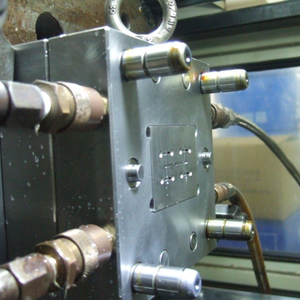 Molde y moldeado de remaches de plástico de nailon personalizados - Product Image 6