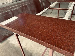 Monuments impériaux de granit rouge - Product Image 4