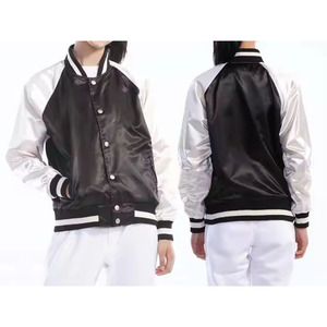Chaqueta universitaria de satén bordada personalizada, chaqueta de estilo de béisbol Bomber personalizada para hombres y mujeres, ropa de calle, diseño OEM - Product Image 3