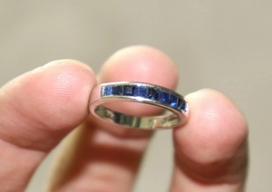 Bague en saphir bleu naturel en argent sterling 925, bijoux en pierres précieuses élégants faits à la main, cadeau pour elle - Product Image 2