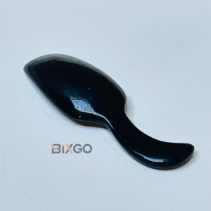 Una cuchara de azúcar artesanal premium hecha de cuerno de búfalo, hecha en Vietnam - Product Image 2