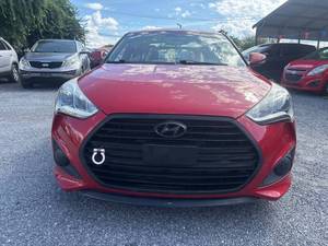 Hyundai Veloster Turbo R-Spec 2016 usado en venta a bajo precio - Product Image 2