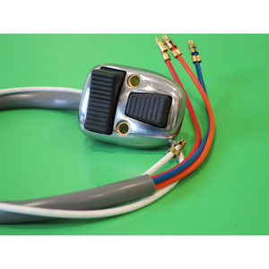 Interruptor de faro y bocina con botones negros Lambretta SX + Special (modelo producido entre mediados de 1966 y 1969) + GP/DL - Product Image 2