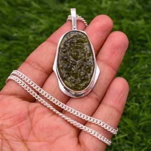 Colgante de moldavita de piedras preciosas naturales de Plata de Ley 925 con cadena que cambia de color regalo de aniversario para ella - Product Image 4