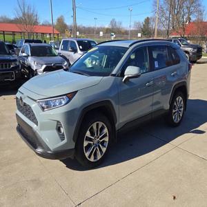 Toyota RAV4 2020 en Perfecto Estado - Product Image 1