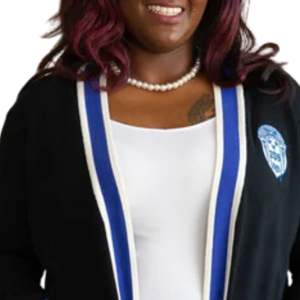 Cárdigan largo de punto negro con escudo de hermandad Ropa griega elegante para conferencias de hermandad y reuniones formales - Product Image 5