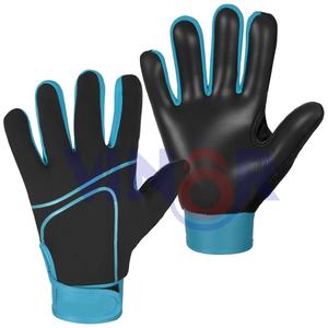 Gants de football gaélique personnalisés à la mode, confortables, respirants, en cuir et en latex, design imprimé tendance, créez vos propres gants gaélique - Product Image 1