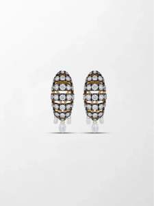 Pendientes de diamantes redondos Twilight Midnight Grid de 3.70 ct G-H VS, diamantes cultivados en laboratorio en oro amarillo de 18 quilates, estilo briolette Midnight Statement. - Product Image 1
